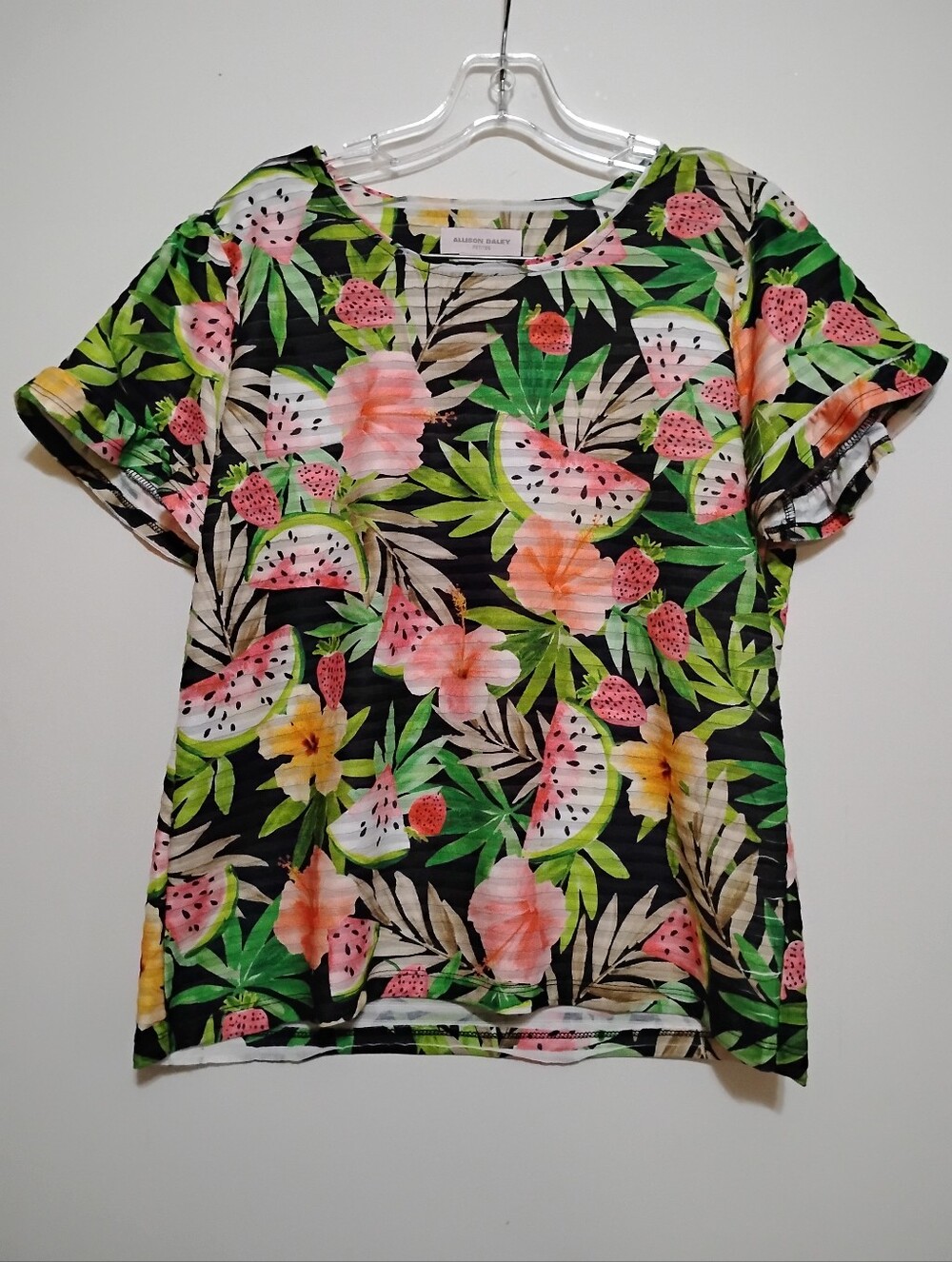 Allison Daley Petites Green Pink Black Tropical Fruit&Floral Short Sleeve Tee PM